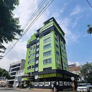 3* Hotel Windsor Plaza - Downtown